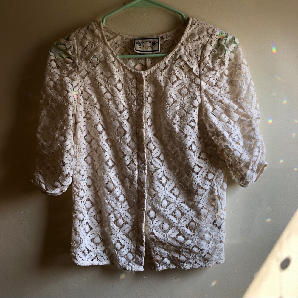 Stunning Vintage Lace Top